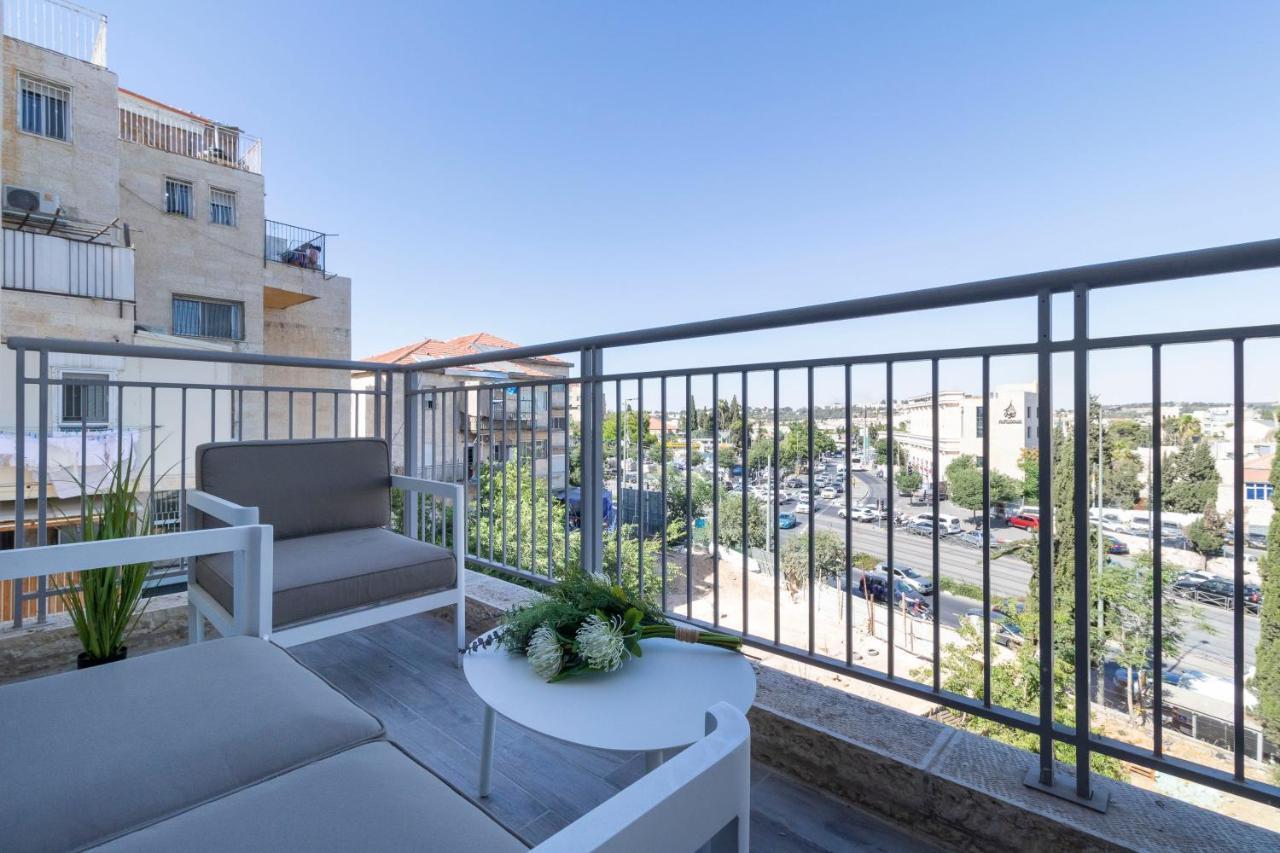 The Haneviim Suites - Isrentals Jerusalem Eksteriør bilde