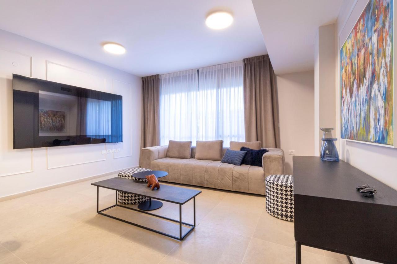 The Haneviim Suites - Isrentals Jerusalem Eksteriør bilde