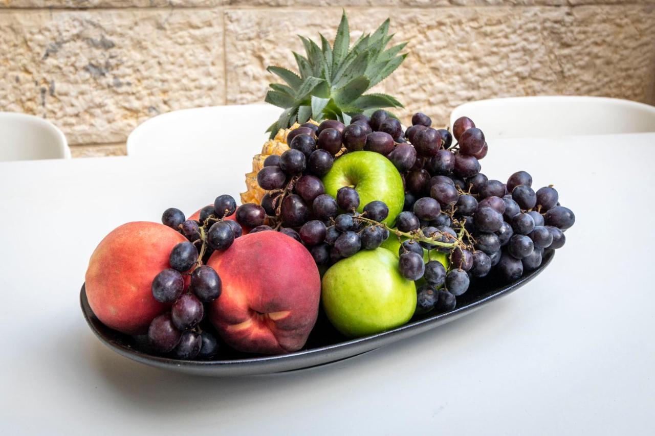 The Haneviim Suites - Isrentals Jerusalem Eksteriør bilde