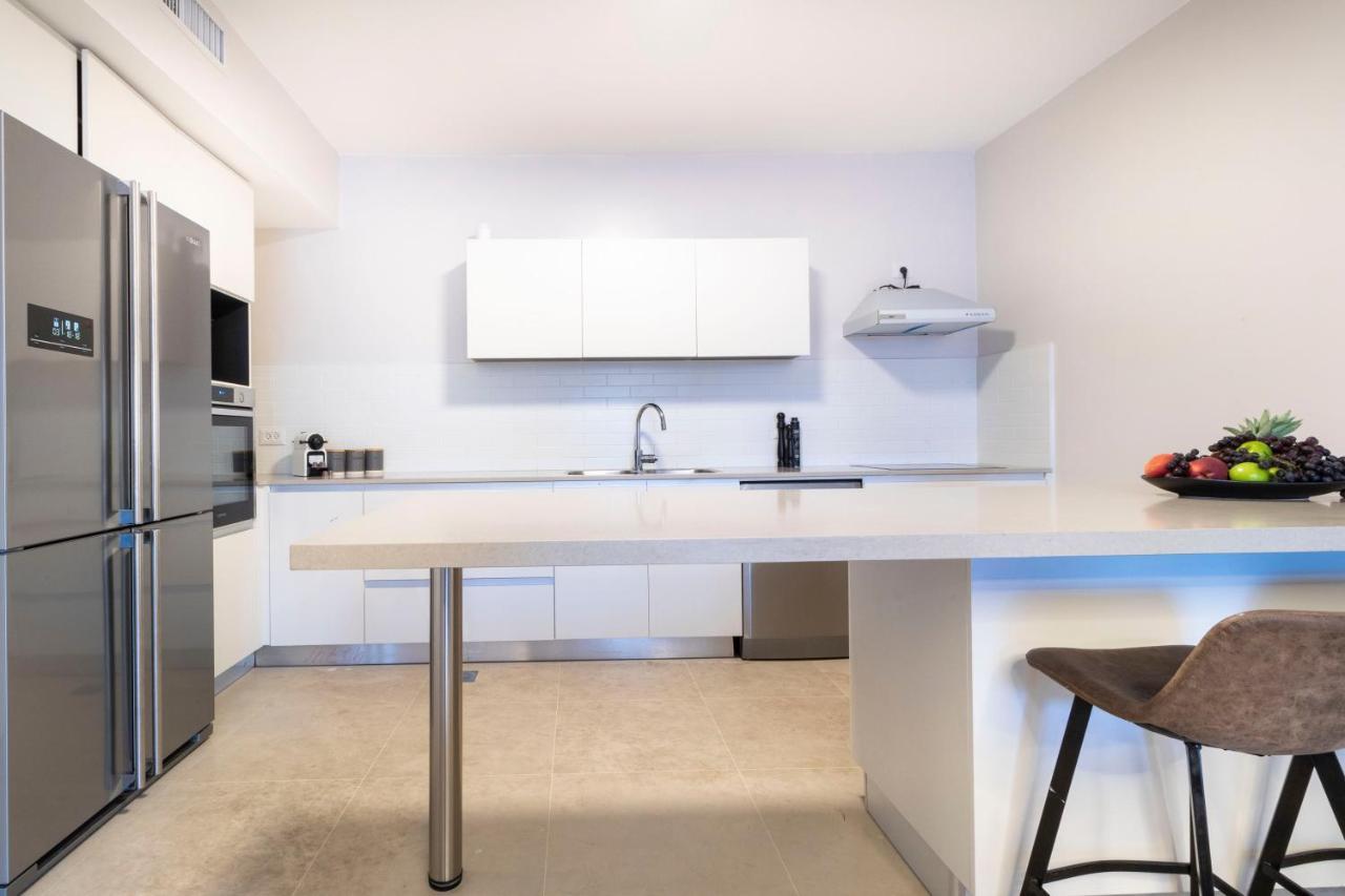 The Haneviim Suites - Isrentals Jerusalem Eksteriør bilde
