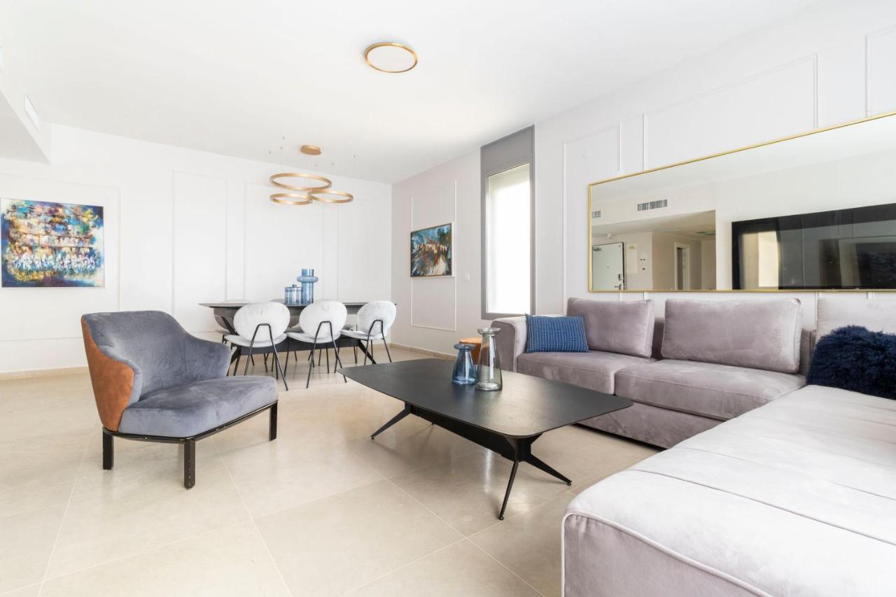 The Haneviim Suites - Isrentals Jerusalem Eksteriør bilde